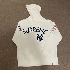 Supreme x Yankees hoodie